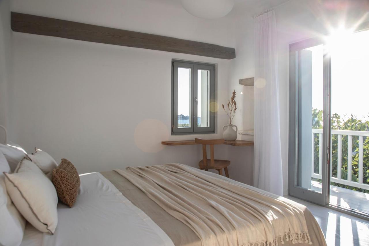 Aqua Breeze Villas On The Beach Pláka Buitenkant foto