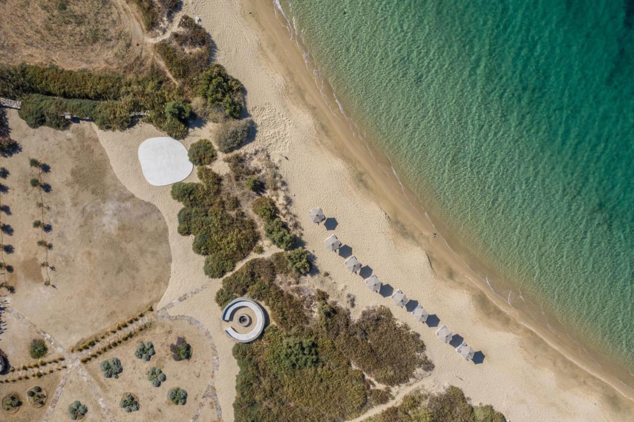 Aqua Breeze Villas On The Beach Pláka Buitenkant foto